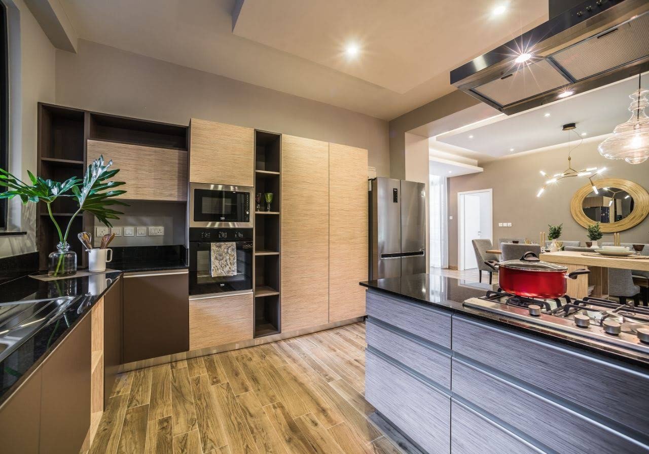 3& 4 Bedroom Apartment For Sale in Riverside