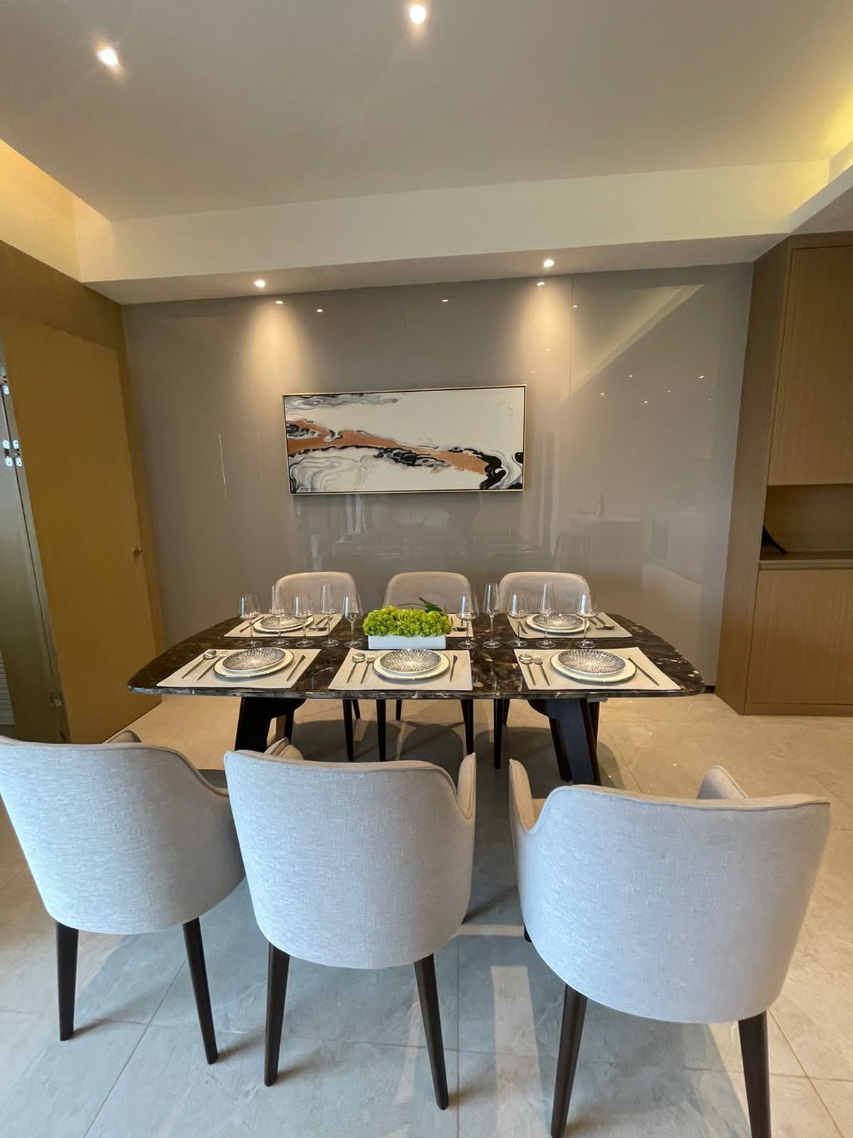 1,2,3 and 4 Bedroom Apartments For Sale in Westlands