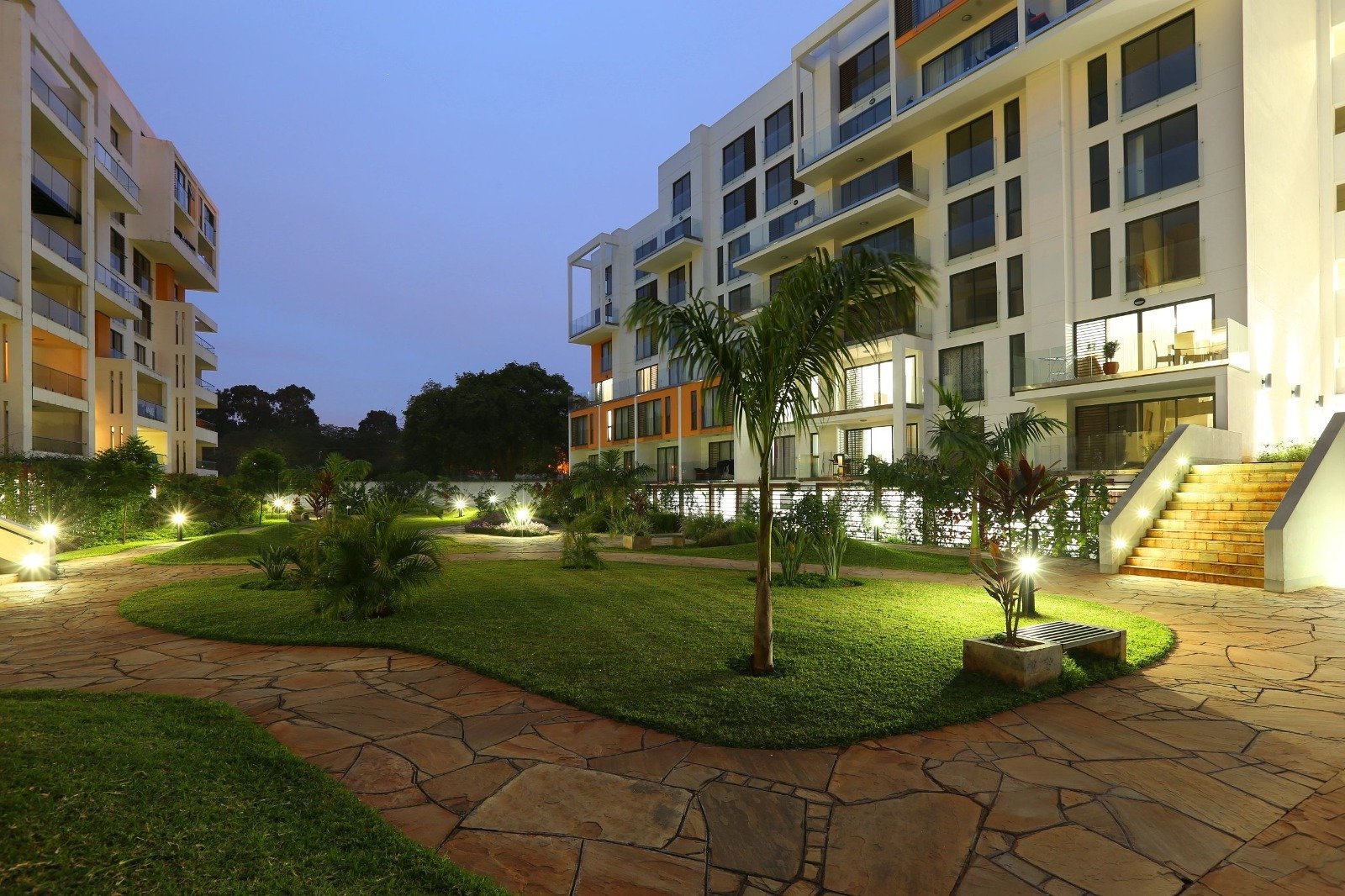 3 and 4 Bedroom Apartment For Sale near Thome Estate, Nairobi