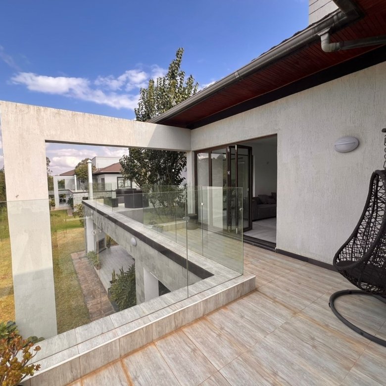 5 Bedroom All En-Suite Villa For Sale in Karen