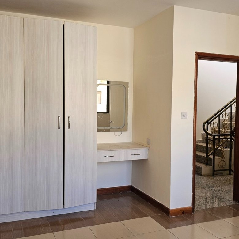 4 Bedroom Villa For Sale in Athi River