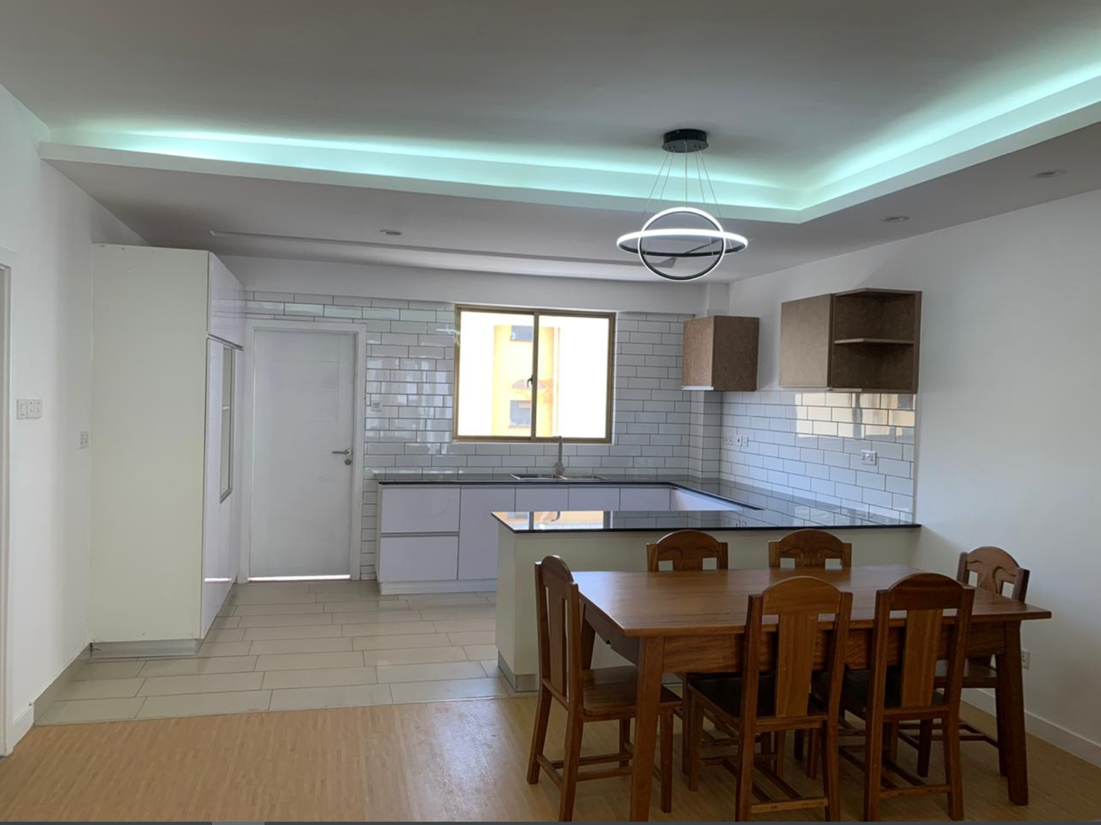  3&4 Bed Plus Dsq Apartmnt For Sale in Lavington