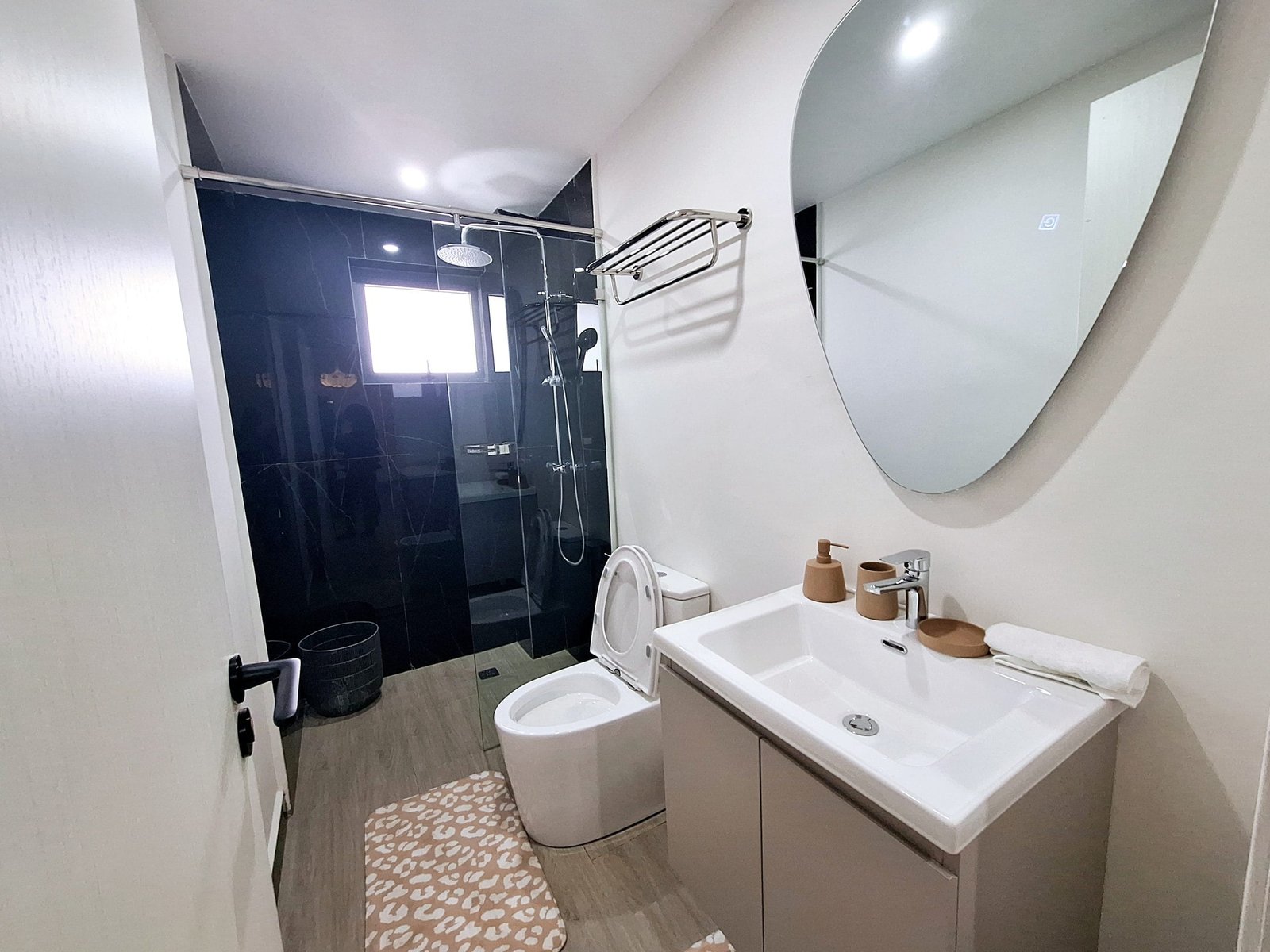 Pinecrest View Apartments | Kilimani | Modern 1 & 2 Bedroom Apartment For Sale