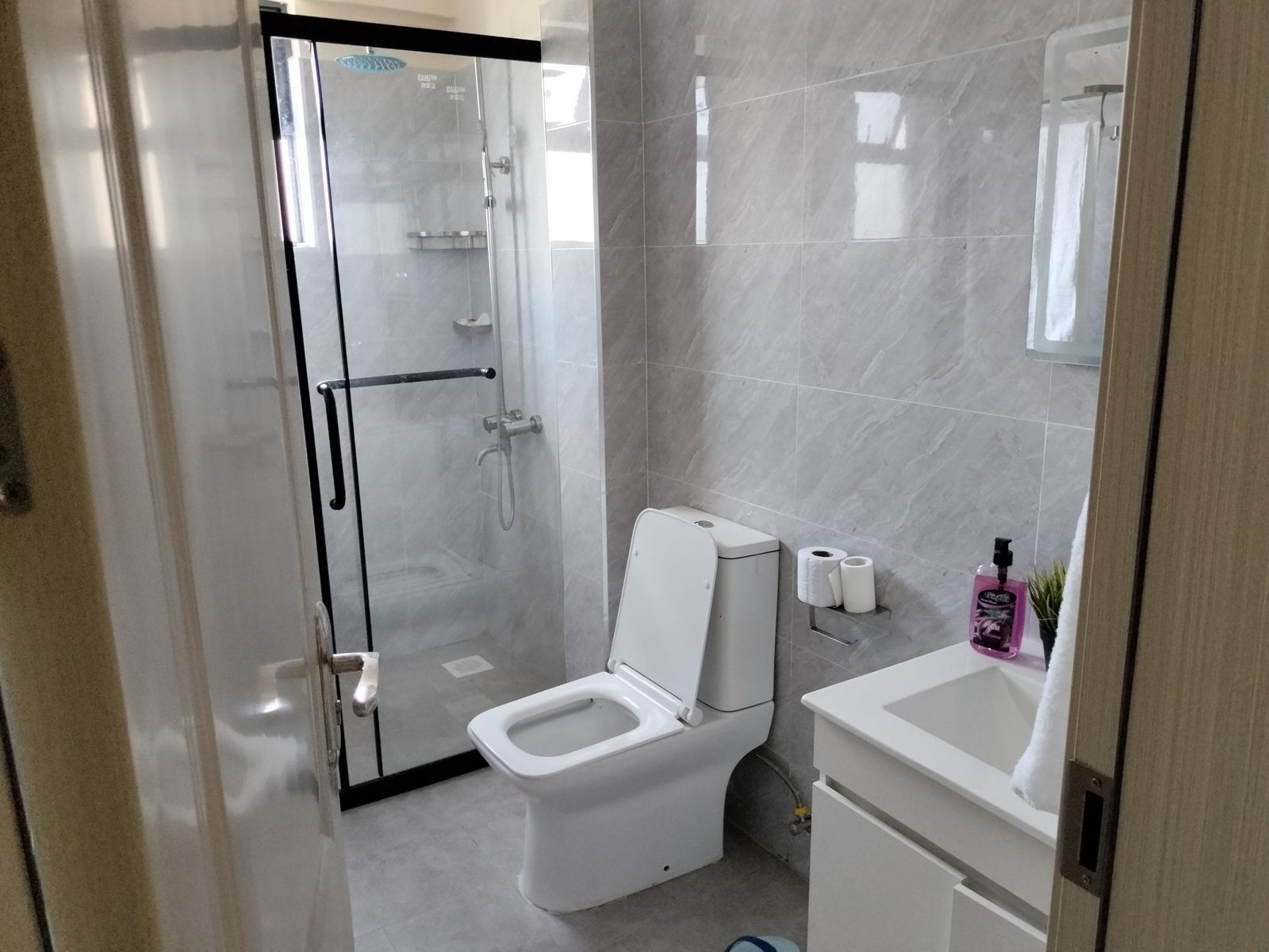 Diamond Ivy Apartments in Kileleshwa, Nairobi | Luxury 1, 2, 3 Bedroom Apartments with DSQ & 4 Bedroom Units