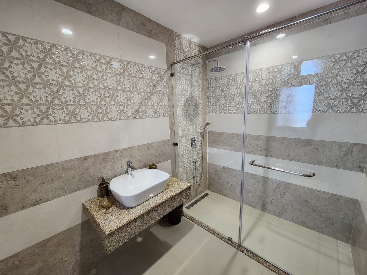 imgi_35_Karura-View-Apartment-6 3 Bedroom Apartments For Sale in Parklands,Githuri Road