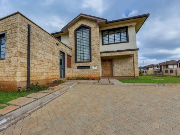  4 Bedroom Maisonette For Sale along Kiambu Road