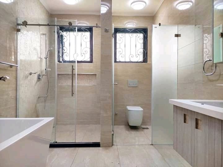  5 Bedroom Villa For Sale in Karen