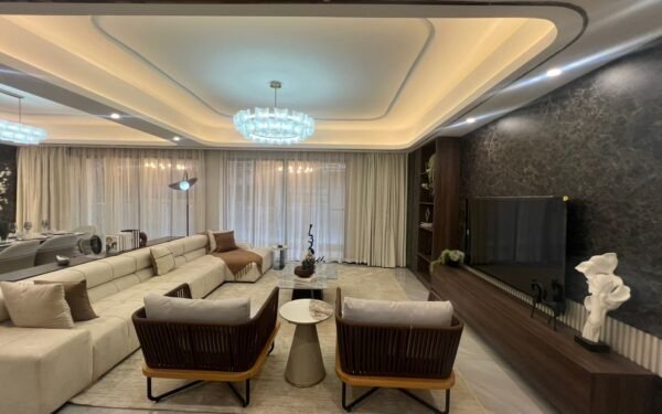 3 Bedroom Apartment For Sale + Sq in Kileleshwa